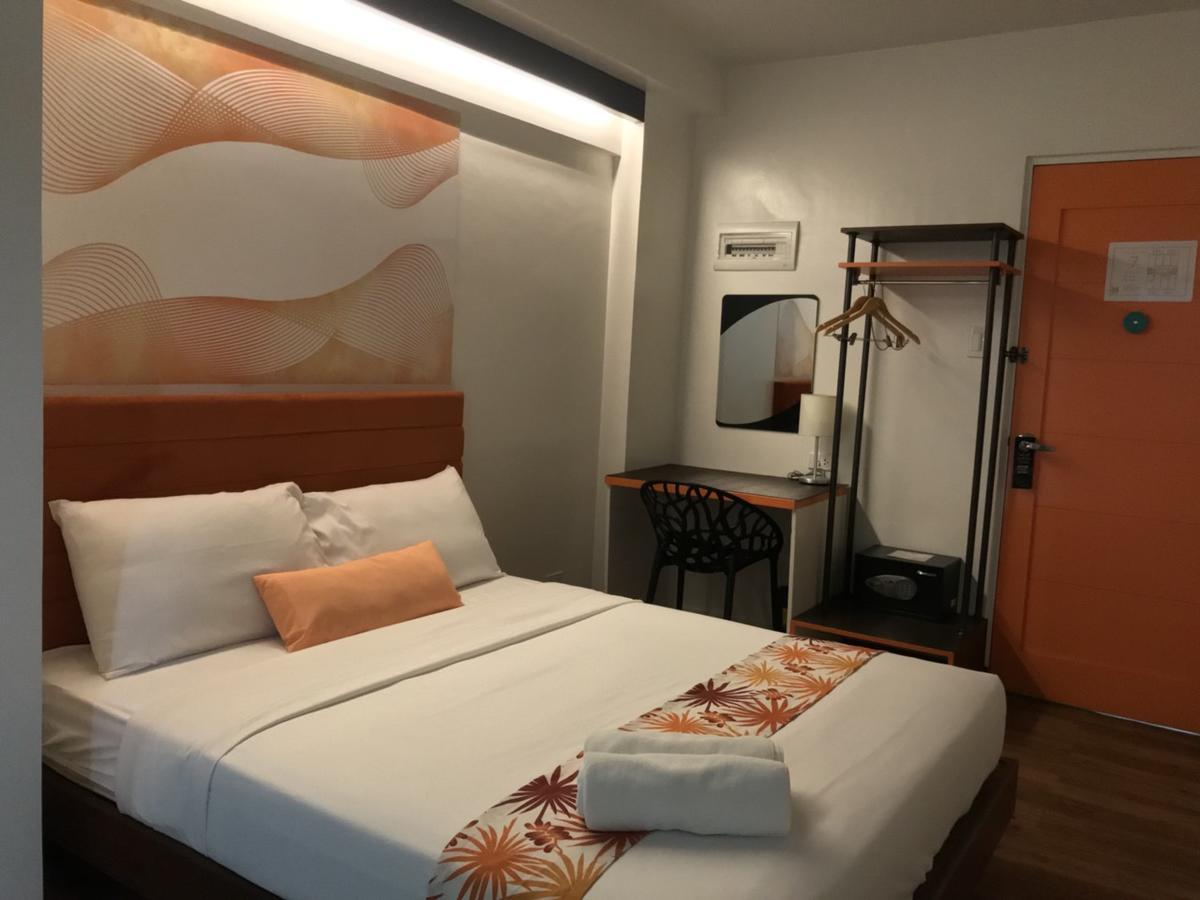 H Hotels - Metro North Uno Cidade Quezon Exterior foto