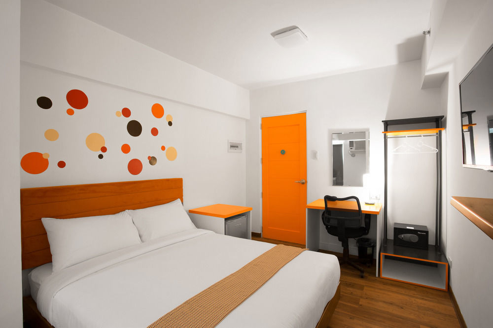 H Hotels - Metro North Uno Cidade Quezon Exterior foto