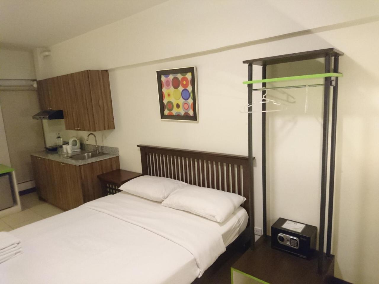 H Hotels - Metro North Uno Cidade Quezon Exterior foto
